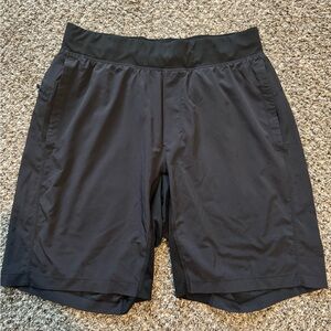 Lululemon Men’s Linerless Shorts 9”